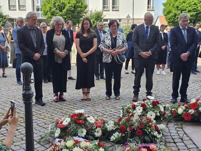 Kranzniederlegung zum 17. Juni in Heilbad Heiligenstadt